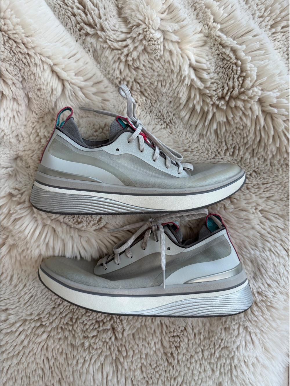 Bala 12 twelves nurse Lightweight Gray Athletic Sneakers Size 7
